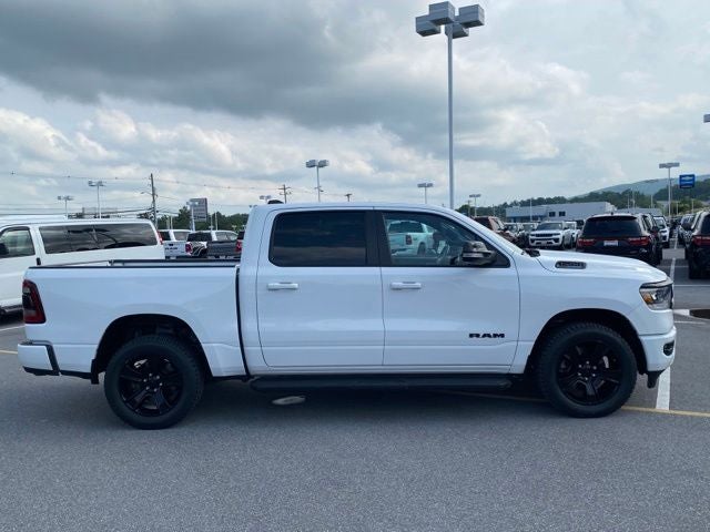 2022 RAM 1500 Big Horn Crew Cab 4x4 5'7' Box