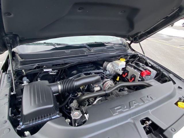 2019 RAM 1500 Big Horn/Lone Star Crew Cab 4x4 5'7' Box