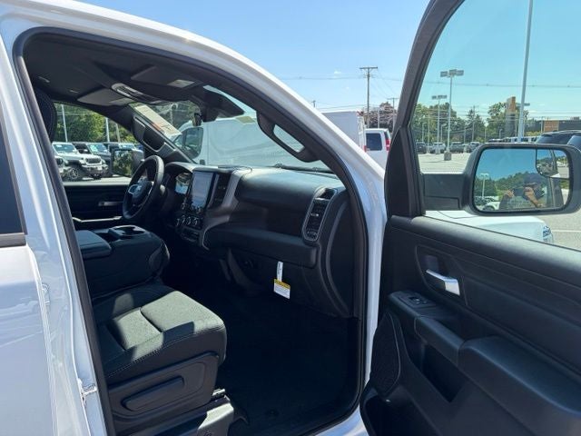 2026 RAM 1500 RAM 1500 TRADESMAN CREW CAB 4X4 5'7' BOX
