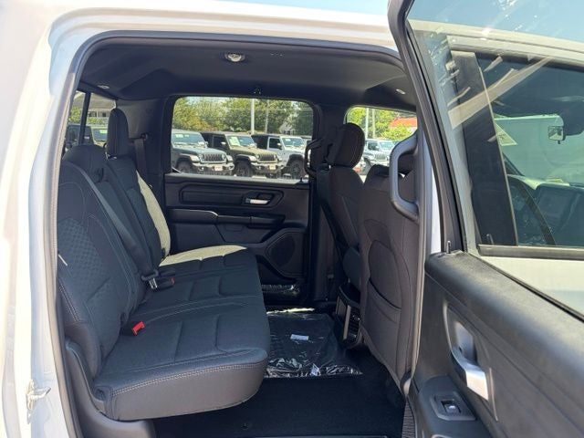2026 RAM 1500 RAM 1500 TRADESMAN CREW CAB 4X4 5'7' BOX