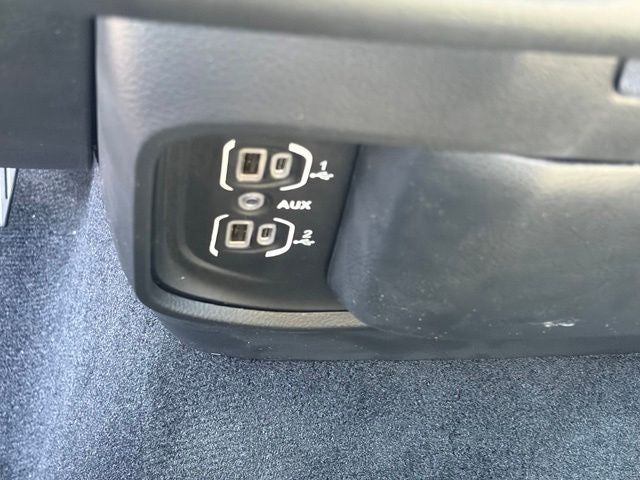 2026 RAM 1500 RAM 1500 WARLOCK CREW CAB 4X4 5'7' BOX