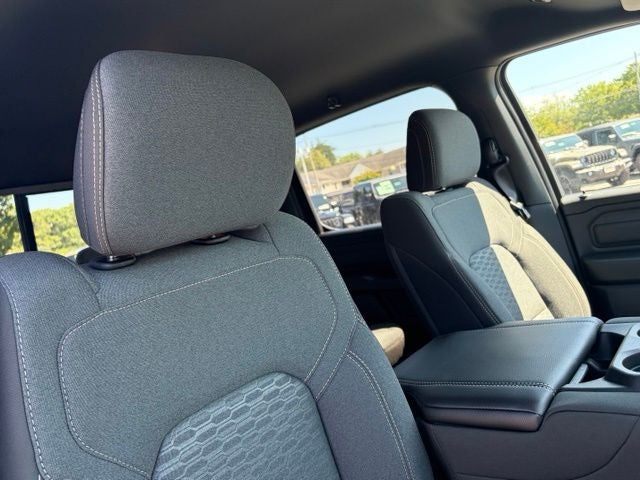 2026 RAM 1500 RAM 1500 WARLOCK CREW CAB 4X4 5'7' BOX