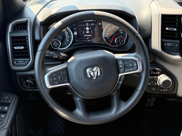 2026 RAM 1500 RAM 1500 WARLOCK CREW CAB 4X4 5'7' BOX
