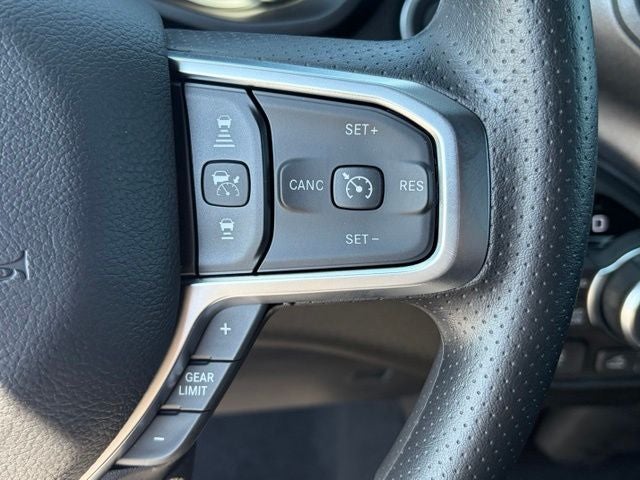 2026 RAM 1500 RAM 1500 WARLOCK CREW CAB 4X4 5'7' BOX