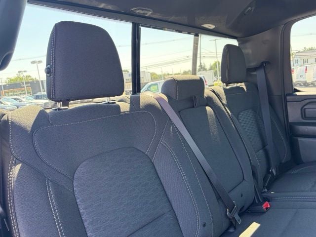 2026 RAM 1500 RAM 1500 WARLOCK CREW CAB 4X4 5'7' BOX