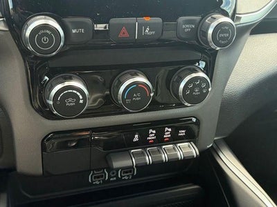 2026 RAM Ram 1500 RAM 1500 EXPRESS CREW CAB 4X4 5'7' BOX