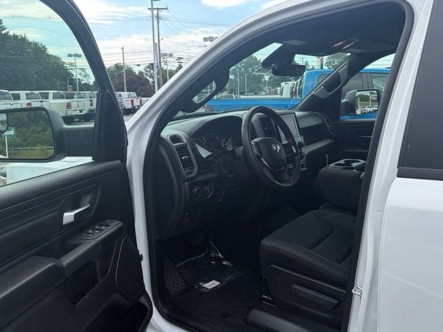 2026 RAM Ram 1500 RAM 1500 TRADESMAN CREW CAB 4X4 5'7' BOX