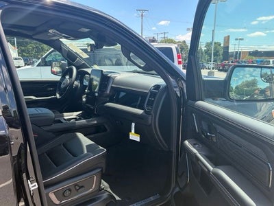 2026 RAM Ram 1500 RAM 1500 LIMITED CREW CAB 4X4 5'7' BOX
