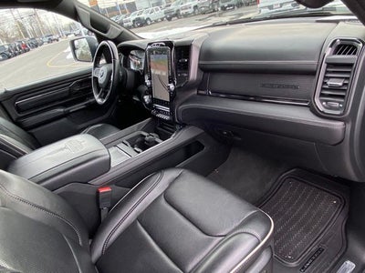 2022 RAM 1500 Limited Crew Cab 4x4 5'7' Box