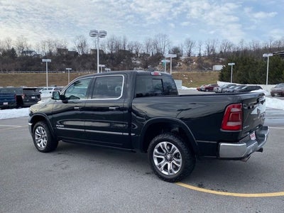 2022 RAM 1500 Limited Crew Cab 4x4 5'7' Box
