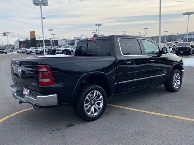 2022 RAM 1500 Limited Crew Cab 4x4 5'7' Box
