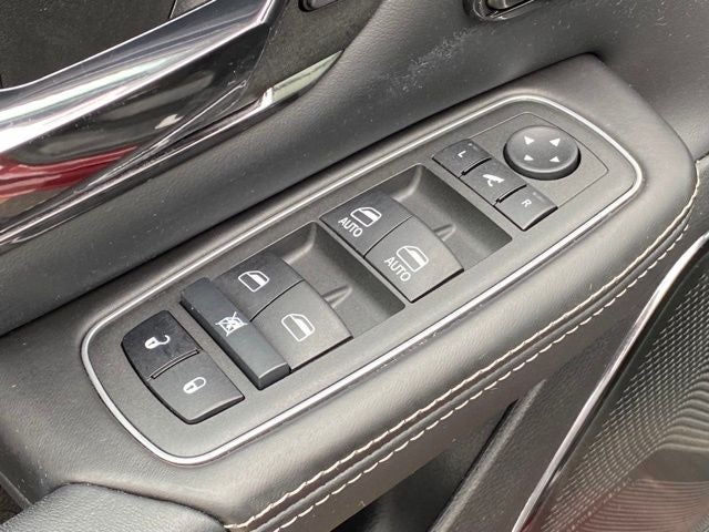 2023 RAM 1500 Limited Crew Cab 4x4 5'7' Box