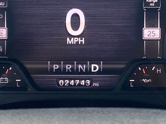 2022 RAM 1500 Laramie Crew Cab 4x4 5'7' Box