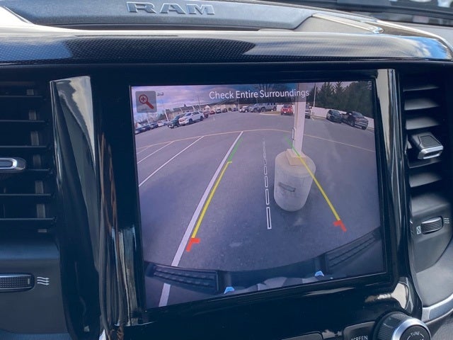 2022 RAM 1500 Laramie Crew Cab 4x4 5'7' Box