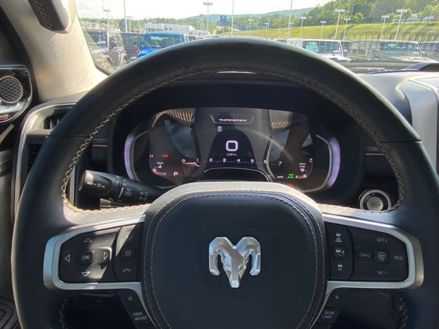 2025 RAM 1500 Tungsten Crew Cab 4x4 5'7' Box
