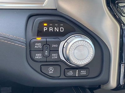 2025 RAM 1500 Tungsten Crew Cab 4x4 5'7' Box