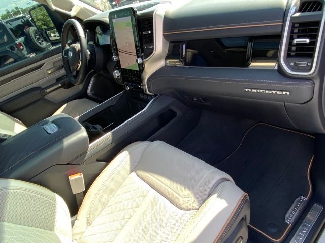 2025 RAM 1500 Tungsten Crew Cab 4x4 5'7' Box
