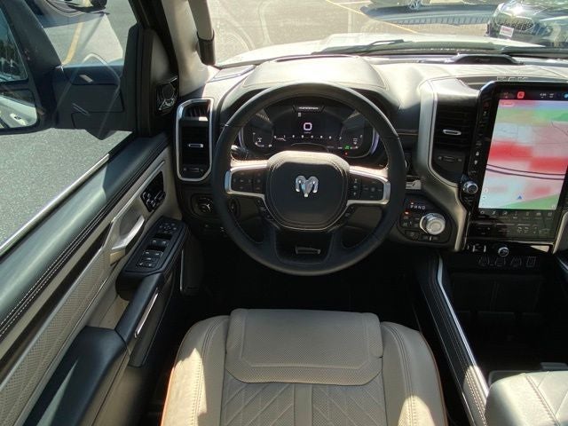2025 RAM 1500 Tungsten Crew Cab 4x4 5'7' Box