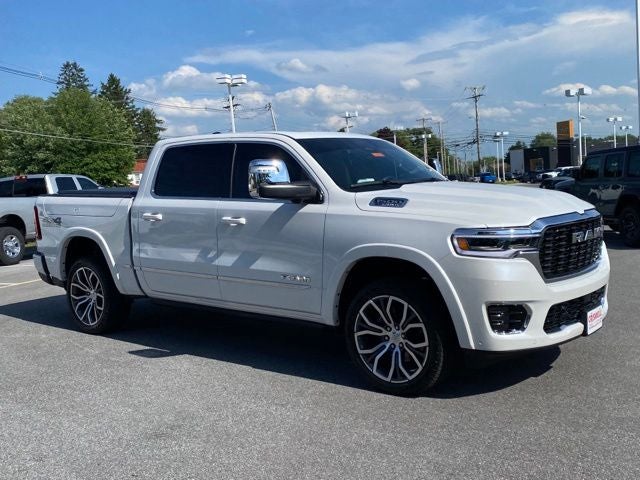 2025 RAM 1500 Tungsten Crew Cab 4x4 5'7' Box