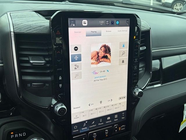 2026 RAM Ram 1500 RAM 1500 LIMITED CREW CAB 4X4 6'4' BOX