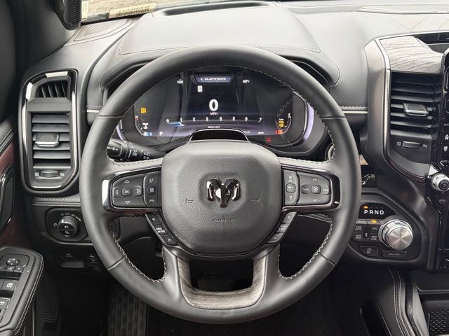 2026 RAM Ram 1500 RAM 1500 LIMITED CREW CAB 4X4 6'4' BOX