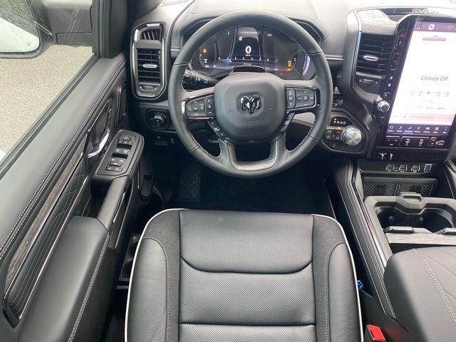 2026 RAM Ram 1500 RAM 1500 LIMITED CREW CAB 4X4 6'4' BOX