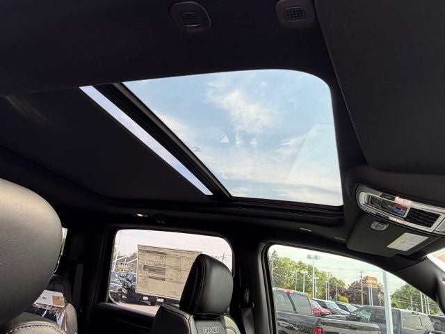 2026 RAM Ram 1500 RAM 1500 RHO CREW CAB 4X4 5'7' BOX