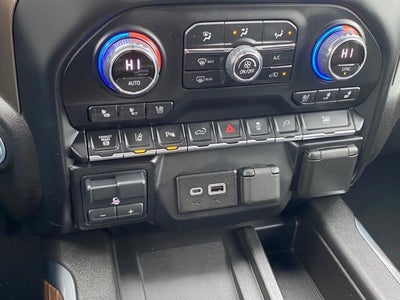 2023 Chevrolet Silverado 3500HD 4WD Crew Cab Long Bed High Country