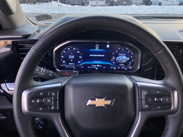 2023 Chevrolet Silverado 1500 4WD Crew Cab Short Bed LT with 2FL