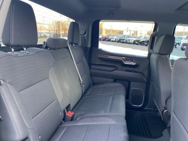 2023 Chevrolet Silverado 1500 4WD Crew Cab Short Bed LT with 2FL