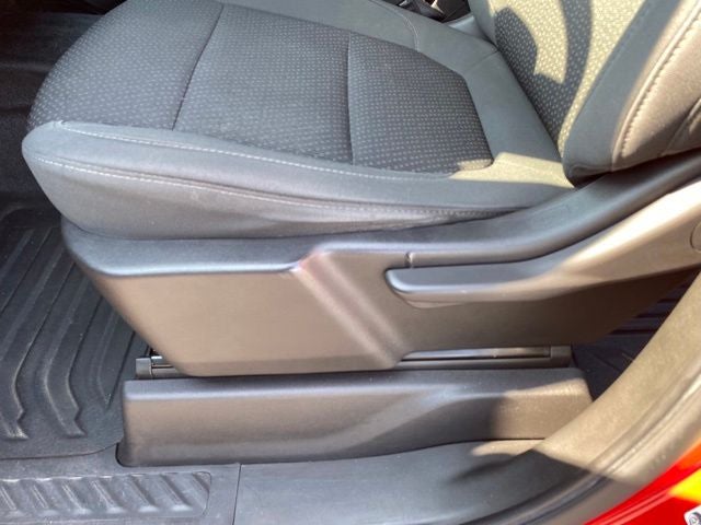 2022 Chevrolet Silverado 1500 LTD 4WD Crew Cab Short Bed WT