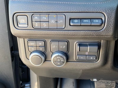 2021 GMC Yukon 4WD Denali