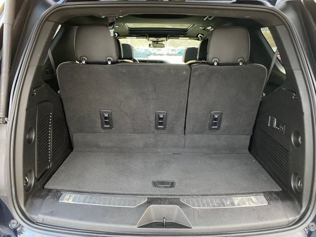 2023 GMC Yukon 4WD Denali