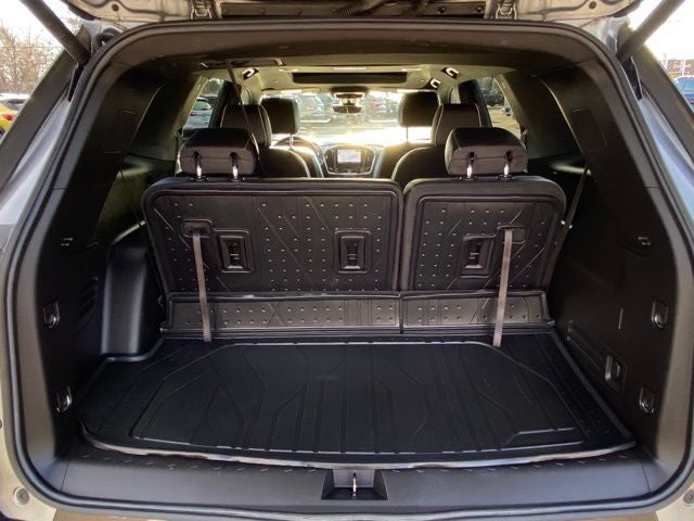 2023 Chevrolet Traverse FWD Premier