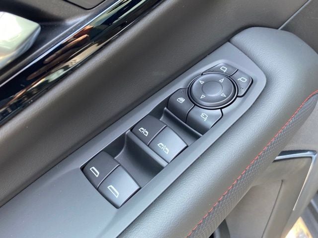 2026 Chevrolet Suburban RST, 4WD