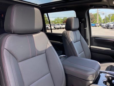 2026 Chevrolet Suburban RST, 4WD