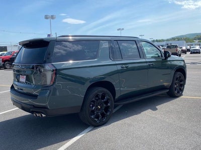 2026 Chevrolet Suburban RST, 4WD