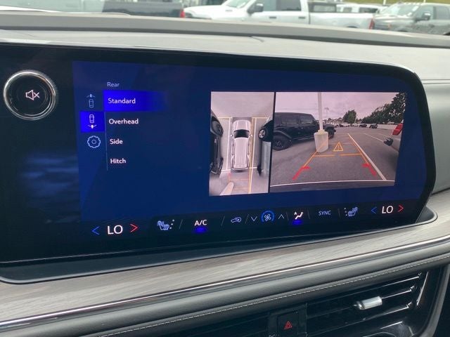 2025 Chevrolet Tahoe 4WD LT