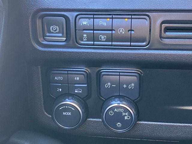 2023 Chevrolet Tahoe 4WD RST