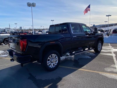 2023 GMC Sierra 2500HD 4WD Crew Cab Standard Bed Denali