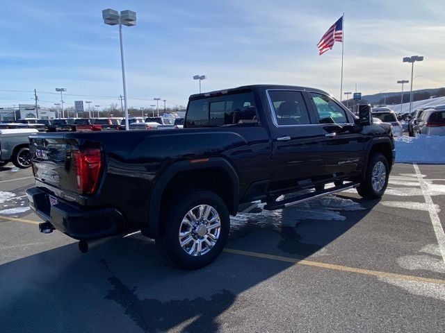 2023 GMC Sierra 2500HD 4WD Crew Cab Standard Bed Denali