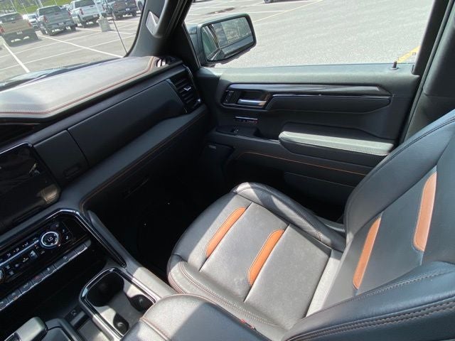2023 GMC Sierra 1500 4WD Crew Cab Short Box AT4