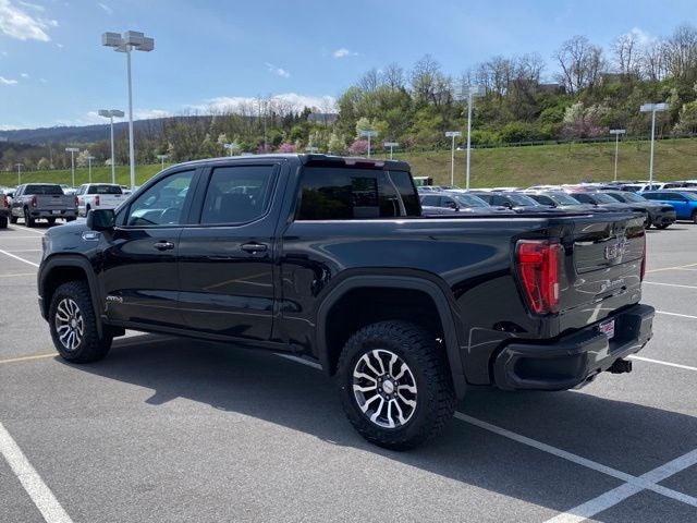 2023 GMC Sierra 1500 4WD Crew Cab Short Box AT4