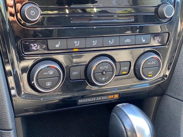 2020 Volkswagen Passat 2.0T R-Line