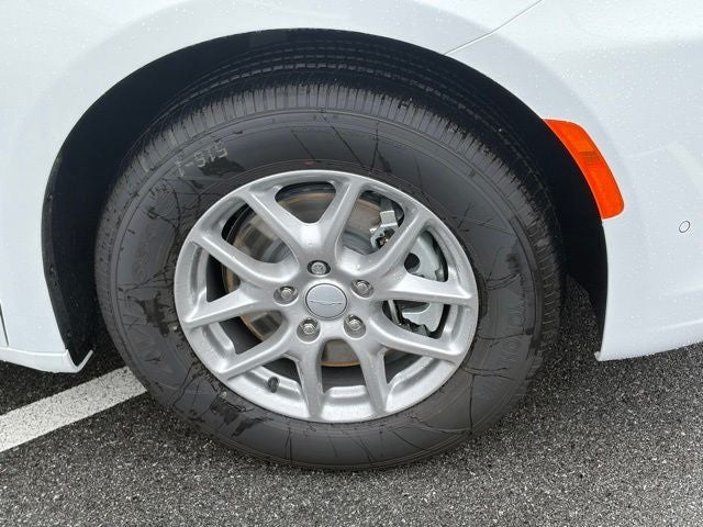 2027 Chrysler Pacifica PACIFICA SELECT