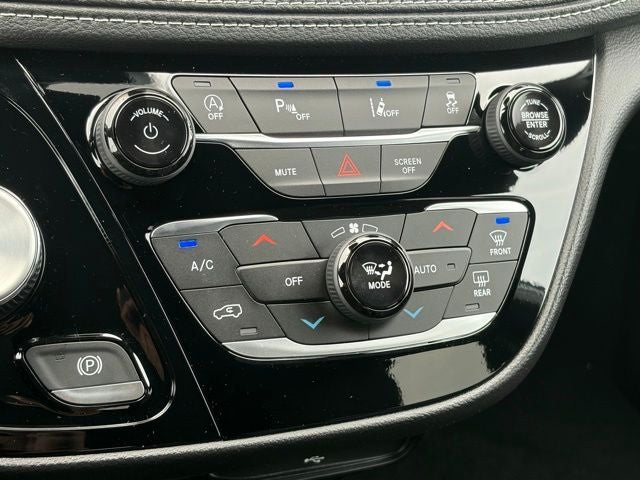 2027 Chrysler Pacifica PACIFICA SELECT