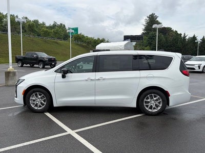 2027 Chrysler Pacifica PACIFICA SELECT