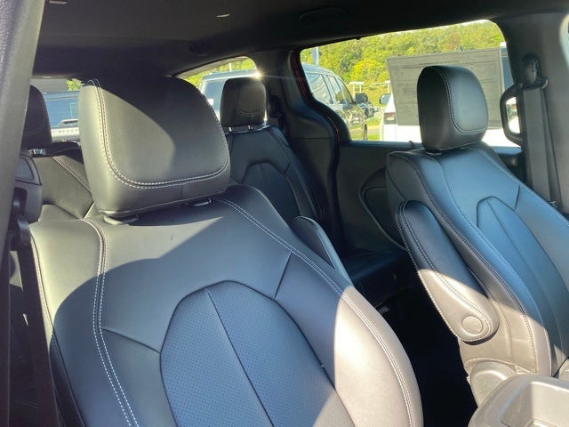 2026 Chrysler Voyager VOYAGER LX