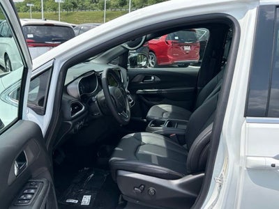2027 Chrysler Pacifica PACIFICA LX
