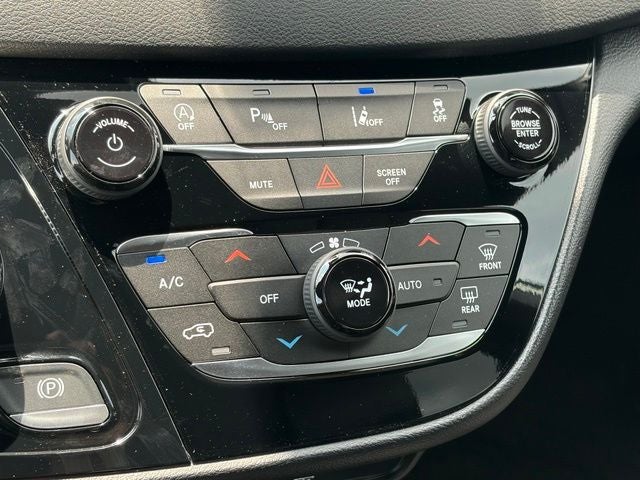 2027 Chrysler Pacifica PACIFICA LX